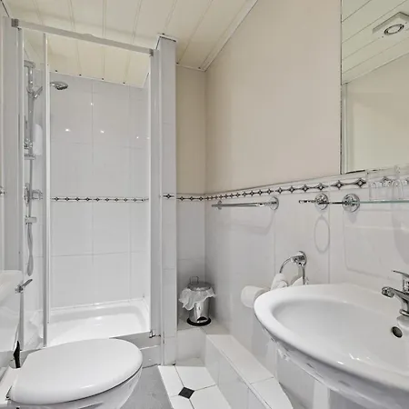 Invicta Hotel Plymouth Room photo