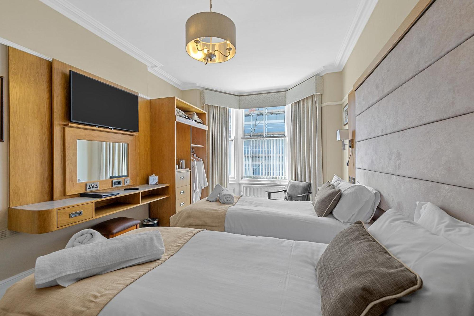 Invicta Hotel