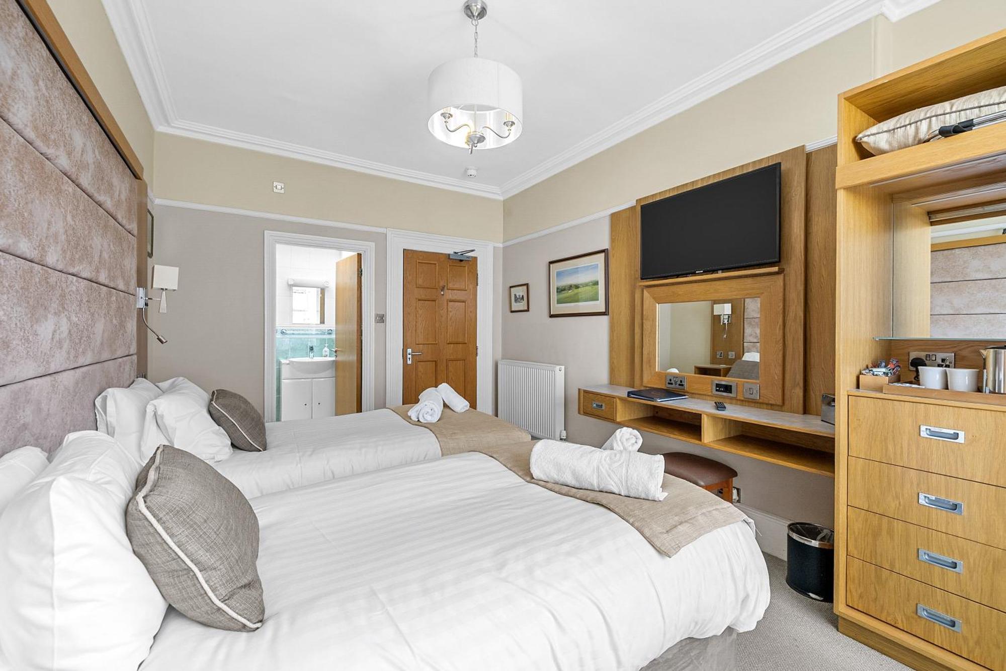 Hotel Invicta 4*